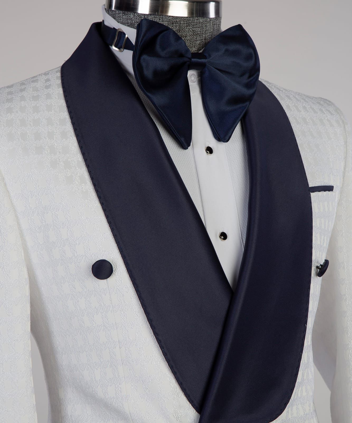 Tuxedo - White/Black